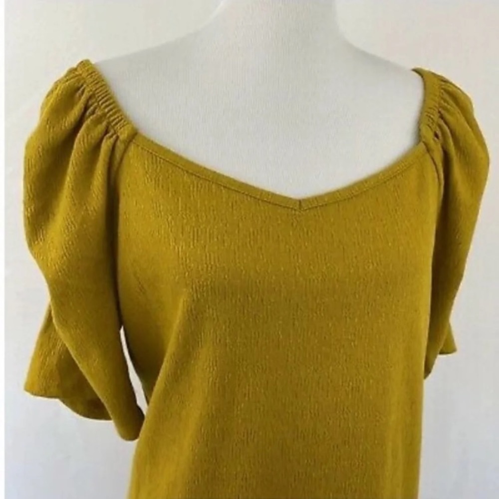 Ava & Viv short puff sleeve shirt 3XL